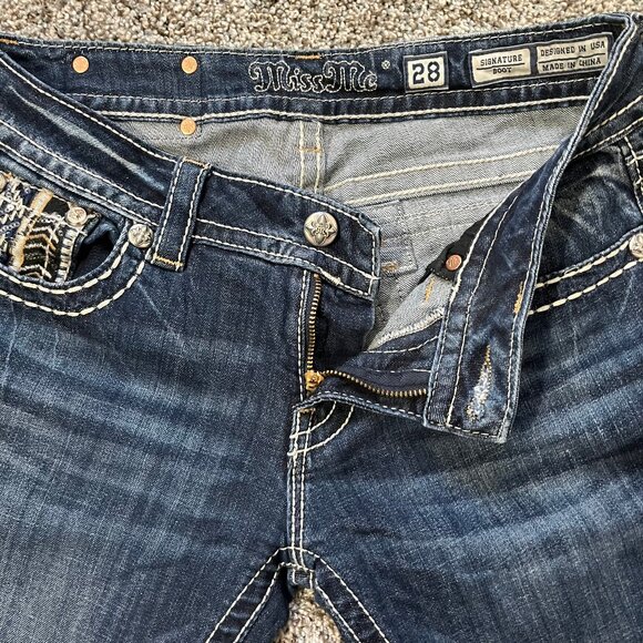 MEW LISTING: Miss Me Jeans, Women's size 28, Boot cut - Picture 11 of 16